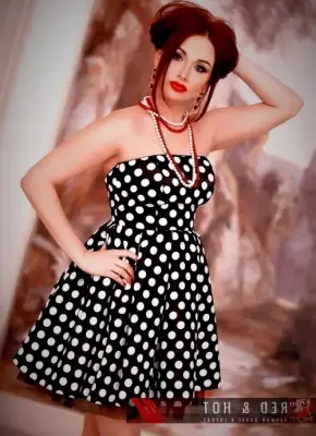 Александра, 24